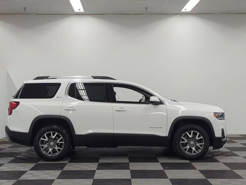 Used 2023 GMC Acadia SLT FWD image 7