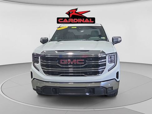 Used 2022 GMC Sierra 1500 SLT w/ SLT Premium Plus Package AWD/4WD image 8