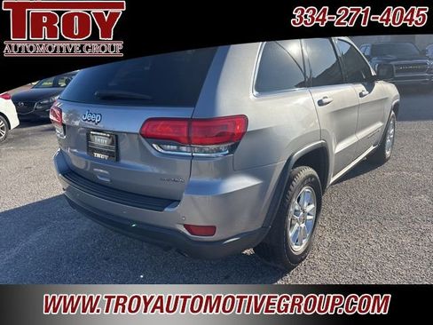 Used 2018 Jeep Grand Cherokee Laredo image 7