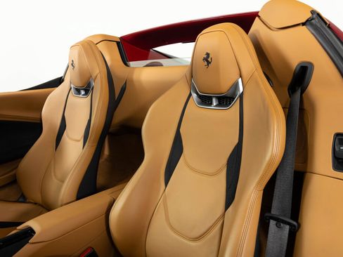 Used 2026 Ferrari 296 GTS RWD image 41