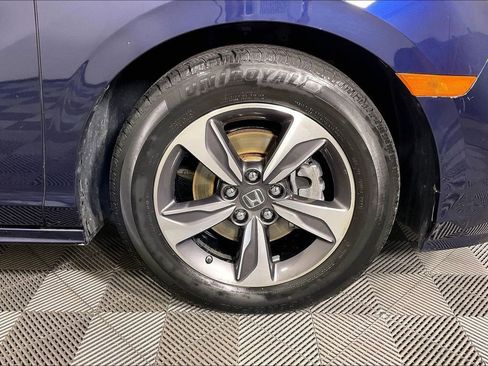 Used 2019 Honda Odyssey Touring image 11
