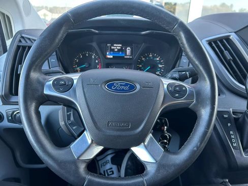 Used 2015 Ford Transit 150 XLT RWD image 16
