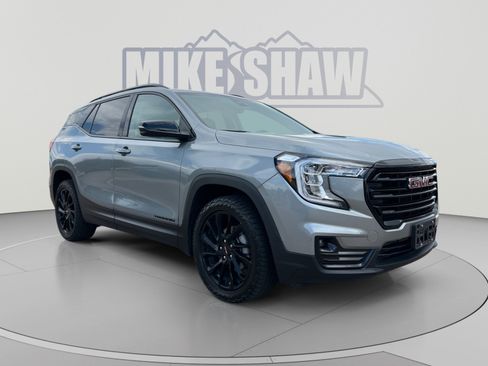 Used 2023 GMC Terrain SLT w/ Elevation Edition AWD/4WD image 7