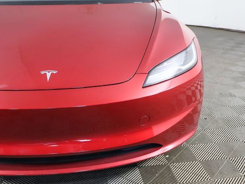 Used 2024 Tesla Model 3 Standard Range RWD image 15