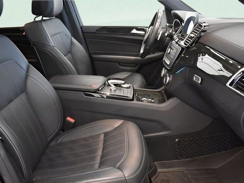 Used 2019 Mercedes-Benz GLS 450 GLS 450 4matic image 19