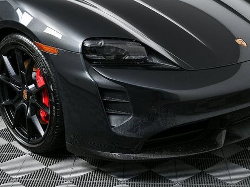 Certified 2022 Porsche Taycan GTS image 38