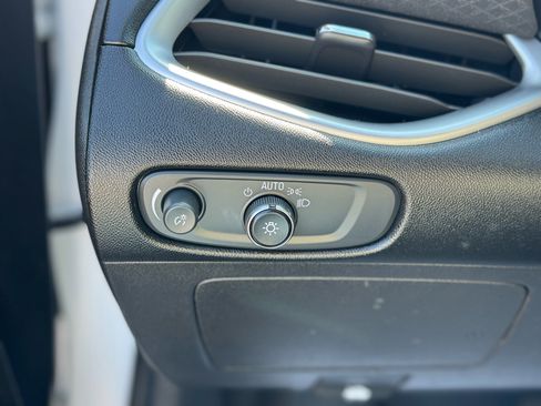 Used 2023 Chevrolet Malibu LT image 10