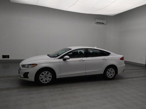 Used 2020 Ford Fusion S image 2