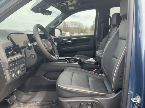 Used 2026 Chevrolet Tahoe Premier image 5