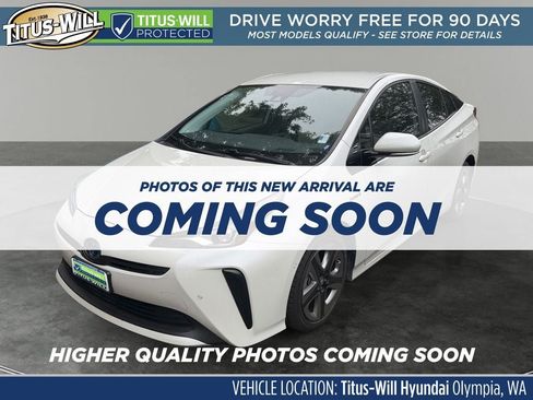 Used 2019 Toyota Prius Limited FWD image 2