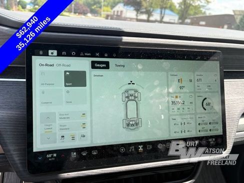 Used 2023 Rivian R1S Adventure Quad AWD/4WD image 21