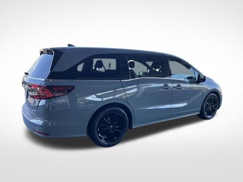 Used 2023 Honda Odyssey Sport image 6