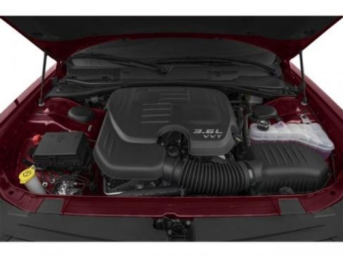 Used 2021 Dodge Challenger SXT w/ Plus Package image 15