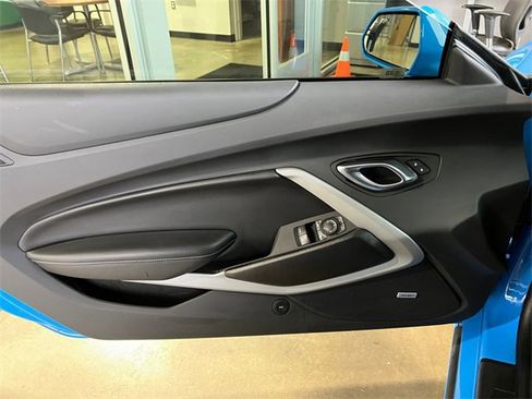 Used 2023 Chevrolet Camaro LT w/ RS Package image 18