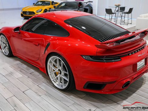 Used 2021 Porsche 911 Turbo S image 17