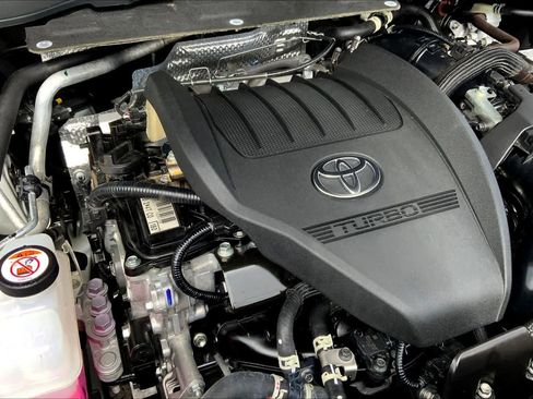 Used 2025 Toyota Grand Highlander FWD image 33