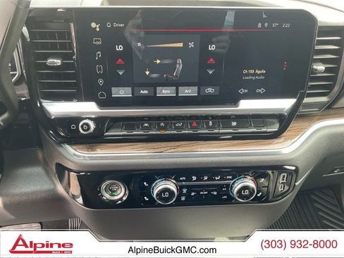 Used 2024 GMC Sierra 1500 Elevation image 11