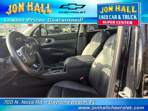 Used 2023 Kia Sorento EX w/ Panoramic Sunroof Package image 14
