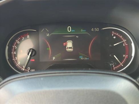 Certified 2025 Toyota RAV4 LE FWD image 10