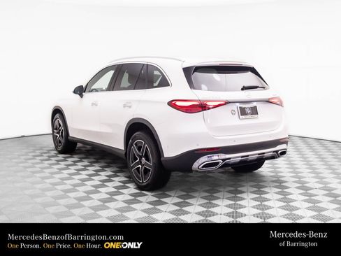 New 2026 Mercedes-Benz GLC 300 4MATIC image 3