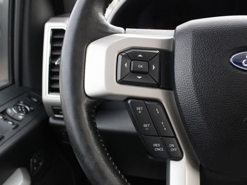 Used 2019 Ford F350 Lariat w/ Lariat Ultimate Package AWD/4WD image 13