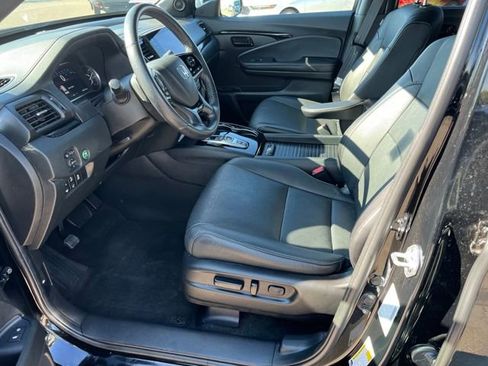 Certified 2022 Honda Passport Elite image 3