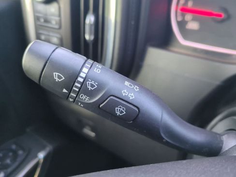 Used 2022 Chevrolet Silverado 1500 LT Trail Boss w/ Safety Package AWD/4WD image 26