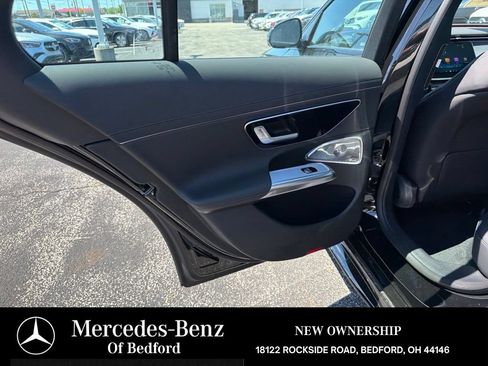 New 2026 Mercedes-Benz E 53 AMG e 4MATIC Sedan image 18
