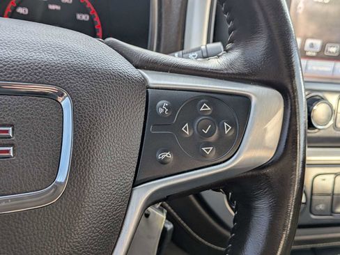 Used 2016 GMC Canyon SLE w/ SLE Convenience Package image 24