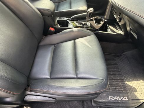 Used 2016 Toyota RAV4 SE AWD/4WD image 42
