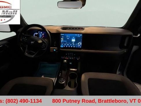 Used 2022 Ford Bronco Wildtrak image 39