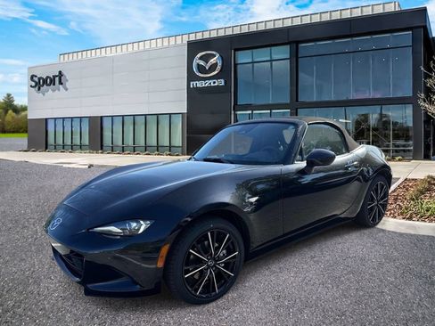 New 2026 MAZDA MX-5 Miata Grand Touring RWD image 9