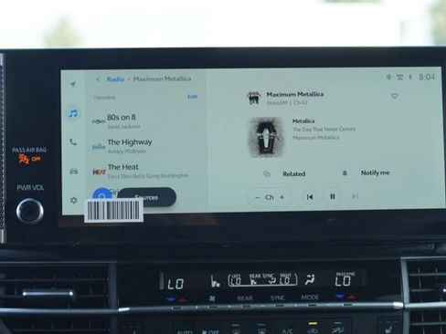 Certified 2026 Toyota Sienna XSE image 25