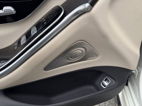 Used 2022 Mercedes-Benz S 500 4MATIC image 13