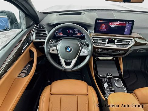 Used 2024 BMW X4 xDrive30i w/ Premium Package AWD/4WD image 23