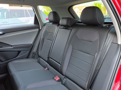Certified 2024 Volkswagen Taos SE AWD/4WD image 47