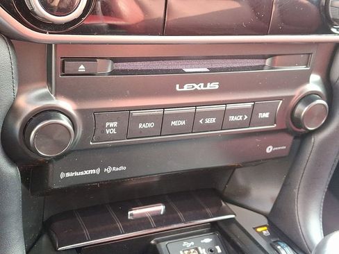 Used 2023 Lexus GX 460 Premium image 17