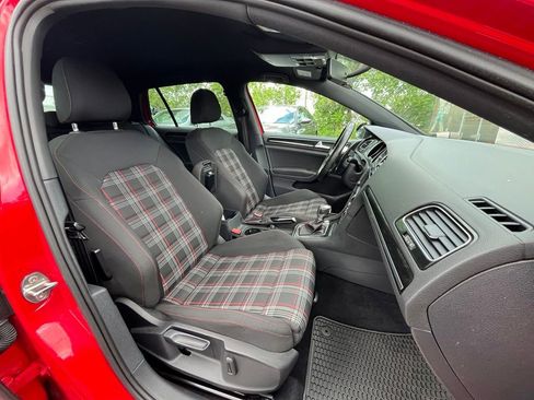 Used 2017 Volkswagen GTI Sport FWD image 12