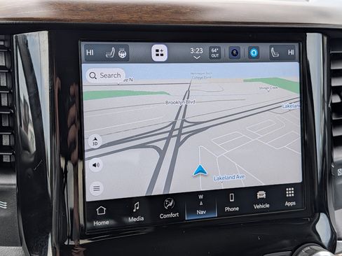 Used 2022 RAM 1500 Laramie AWD/4WD image 22