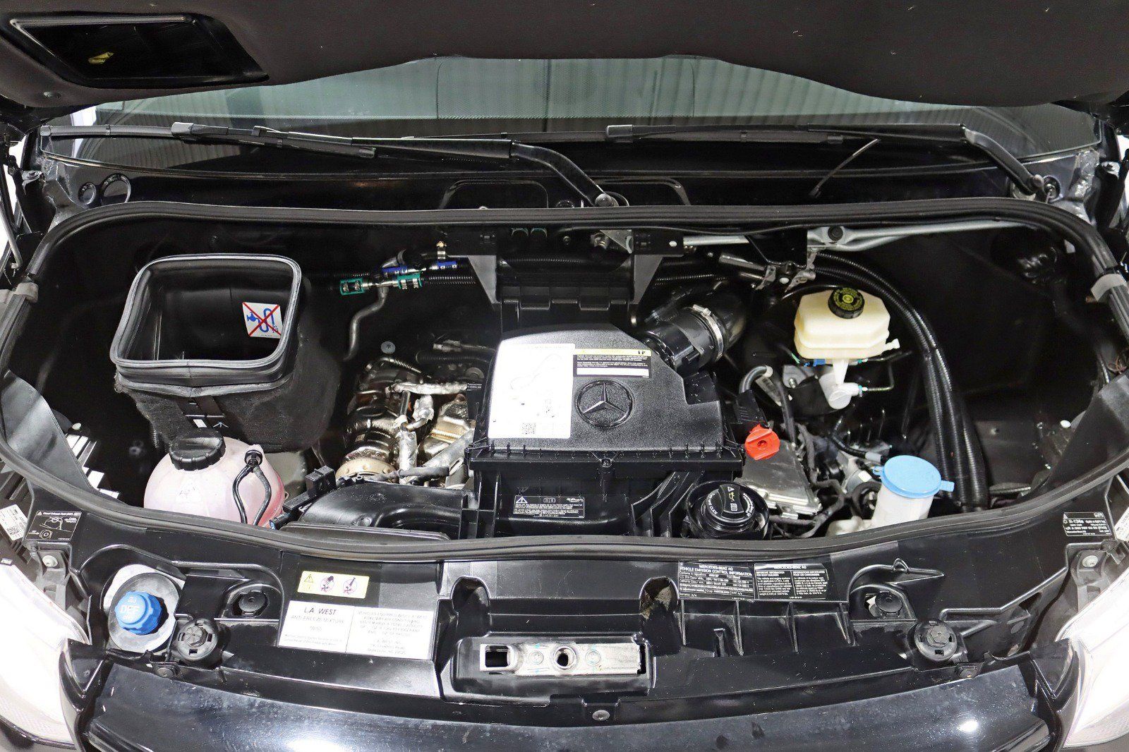 Used 2023 Mercedes-Benz Sprinter 3500 image 29