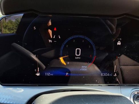Used 2026 Chevrolet Trax LT w/ LT Convenience Package FWD image 22