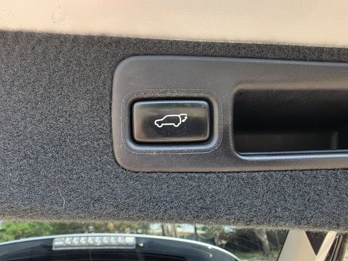 Used 2013 Lexus RX 350 AWD w/ Navigation Pkg image 19