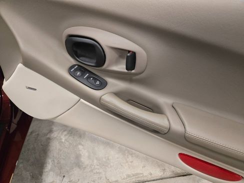 Used 2003 Chevrolet Corvette Convertible w/ Preferred Equipment Group1 image 27