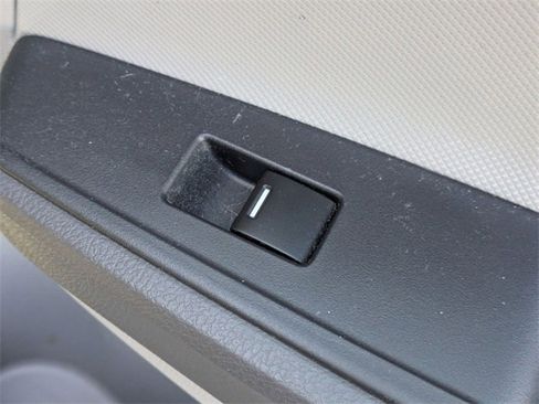 Used 2010 Honda Accord LX-P image 28