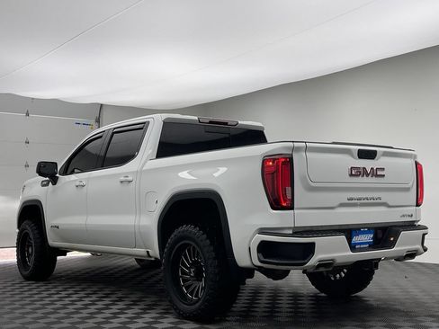 Used 2022 GMC Sierra 1500 AT4 w/ AT4 Preferred Package AWD/4WD image 11