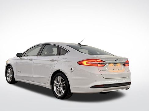 Used 2018 Ford Fusion SE w/ Equipment Group 602A image 11