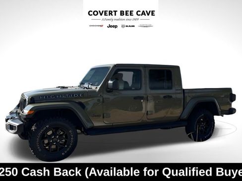 New 2025 Jeep Gladiator Sport image 4