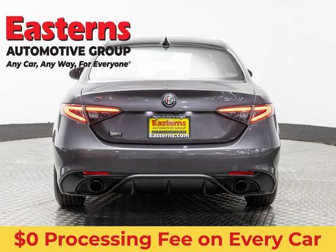 Used 2024 Alfa Romeo Giulia Veloce AWD/4WD image 6
