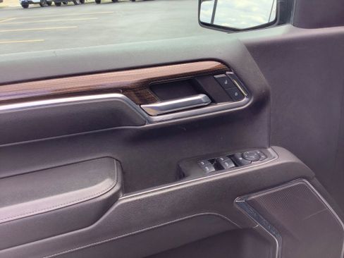 Used 2024 Chevrolet Silverado 1500 RST image 7