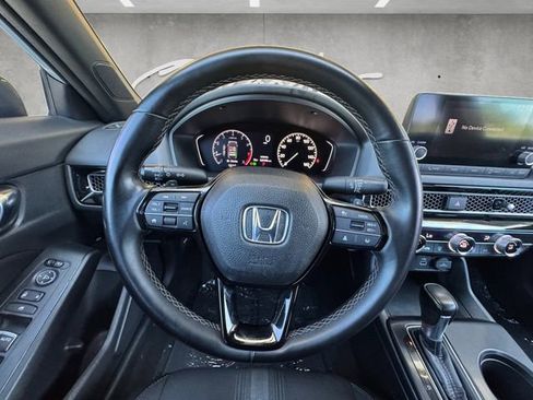 Used 2023 Honda Civic Sport image 21